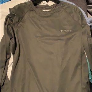 Columbia long sleeve shirt